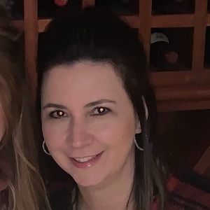 Meet your Posher, Christi